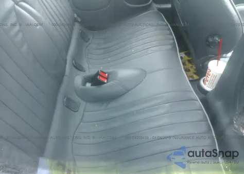 2006 Mini Cooper из США, поврежденный, VIN WMWRC33516TK64534